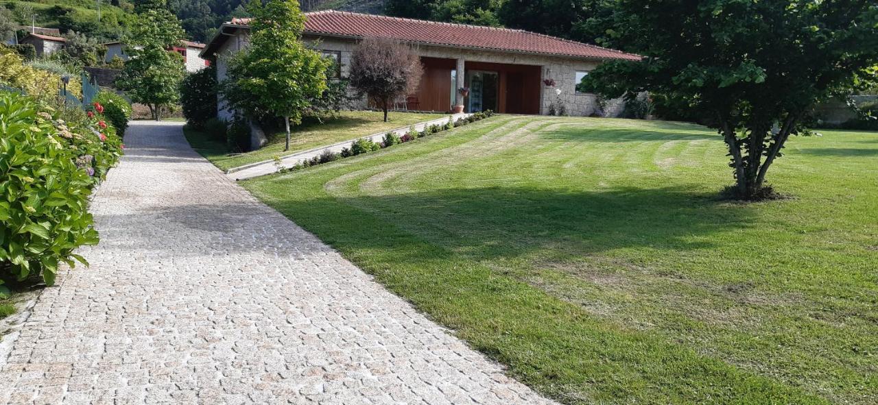 Cottage, Casa do Laranjal - Near Gerês Exterior foto