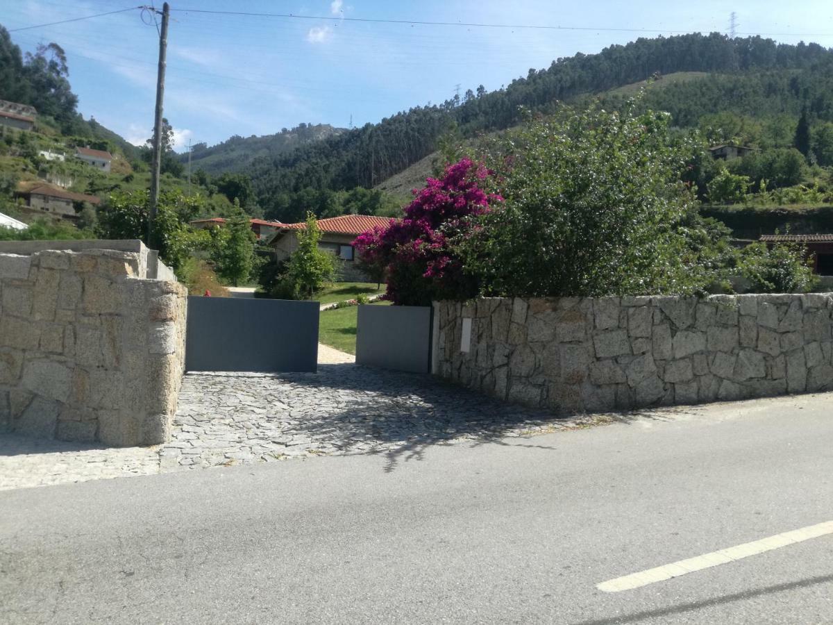 Cottage, Casa do Laranjal - Near Gerês Exterior foto